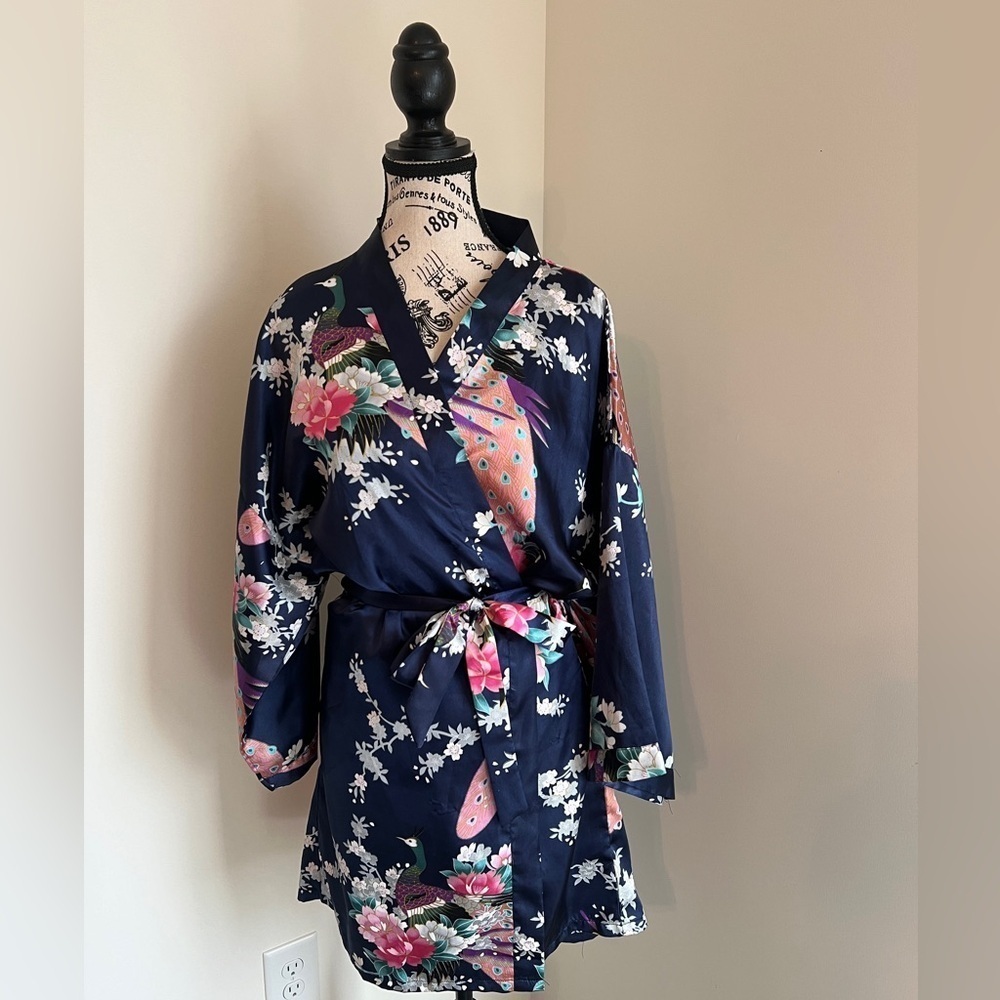 Women's Blue Floral Peacock Kimono